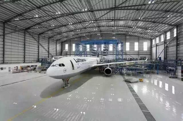  航空停機庫